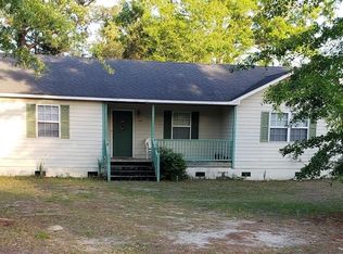 415 Major Dr, Manning, SC 29102