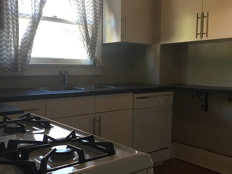722 W Lynwood St — Photo 35