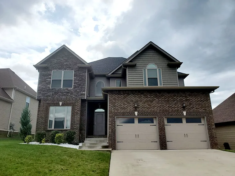 2015 Dorsey Ct — Photo 1