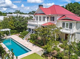 520 Island Park Dr, Charleston, SC 29492