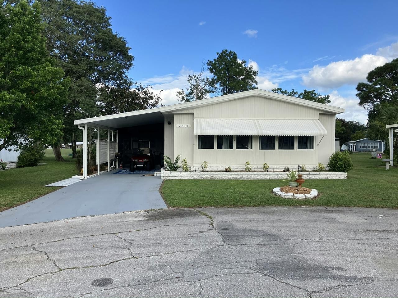 2107 Royal Troon Ct #820