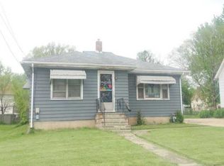 1221 State St, Dekalb, IL 60115