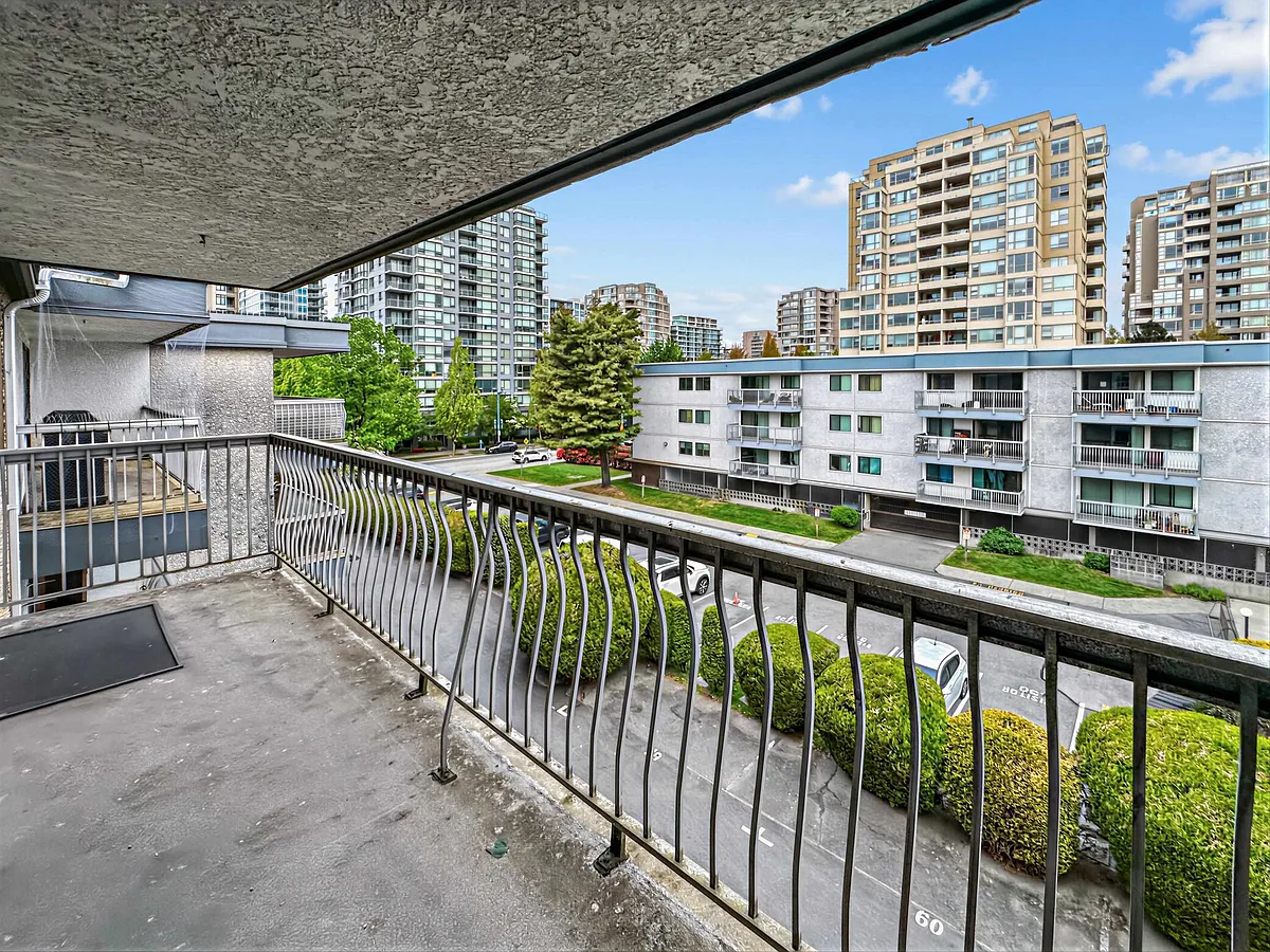 Building Photo - 6380 Buswell St
