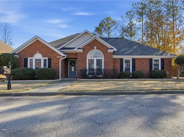4208 Silver Terrace Ct, Phenix City, AL 36867