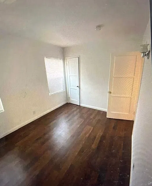 1336 W 218th St — Photo 3