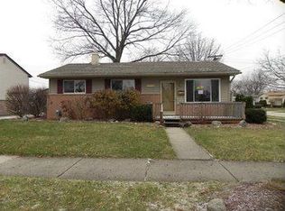 1106 Berkshire St, Westland, MI 48186