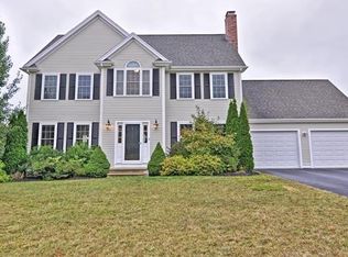 3 Canterberry Ln, Norfolk, MA 02056