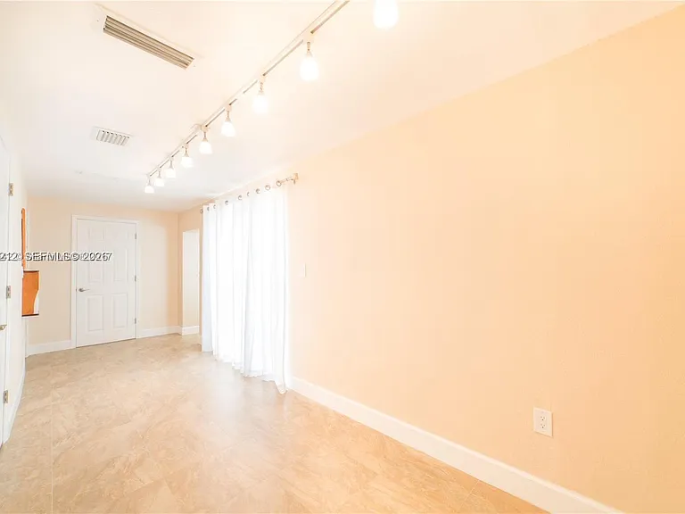 4350 SW 1st St #REAR — Photo 5