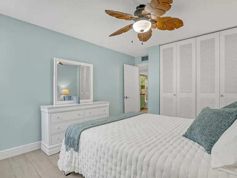 125 Ocean Ave #505 — Photo 18
