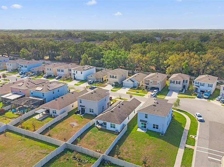 10918 Trailing Vine Dr — Photo 33