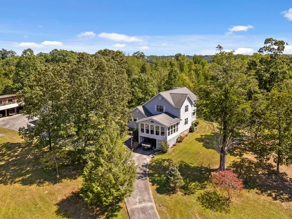 1619 Back Valley Rd, Chickamauga, GA 30707