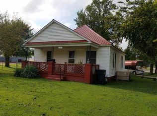 139 W 15th St, Baxter Springs, KS 66713
