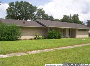 8166 Queenswood Ct, Baton Rouge, LA 70806