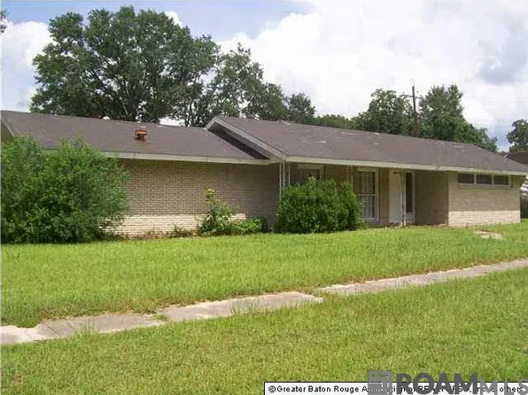 8166 Queenswood Ct, Baton Rouge, LA 70806
