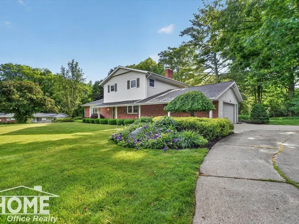 650 Riverbend Dr, Owosso, MI 48867