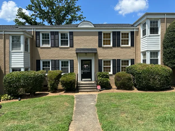 516 Wakefield Dr APT A, Charlotte, NC 28209