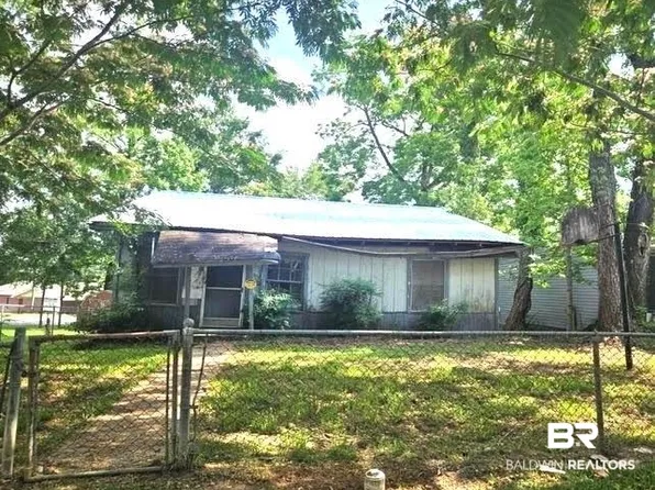 503 Franklin Ave, Brewton, AL 36426