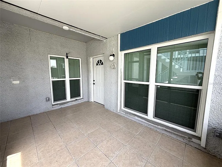 179 Medallion Blvd #C — Photo 4