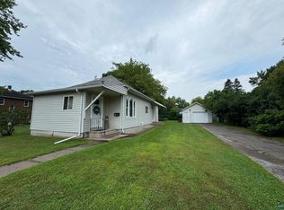 319 6th St, Wrenshall, MN 55720