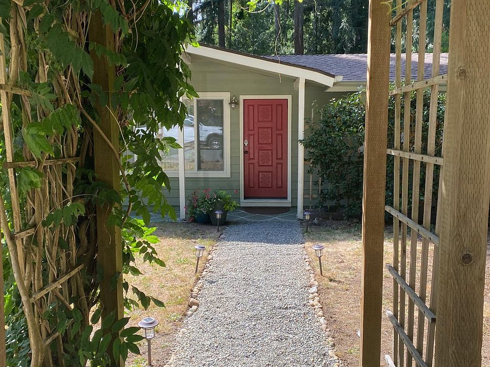 1st image of 17825 199th Ave NE
