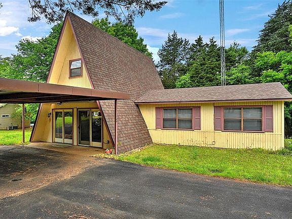 2nd image of 148 Ivy Dr