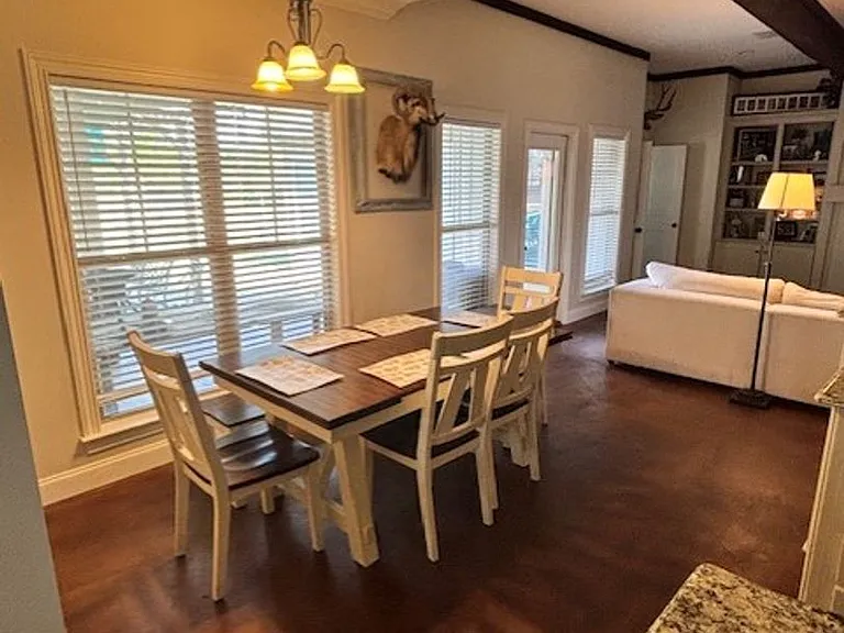 635 Walton Way Dr — Photo 6