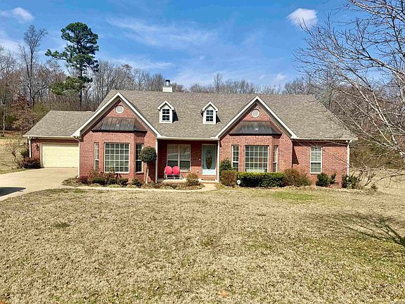 4th image of 126 Bay Ridge Loop