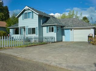 1618 N Dogwood St, Coquille, OR 97423