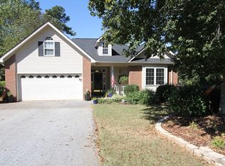325 Green Oaks Rd, Greenwood, SC 29649