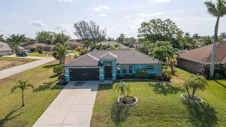 3 bed, 2.0 bath, 1557 sqft, $3,500 — Photo 2