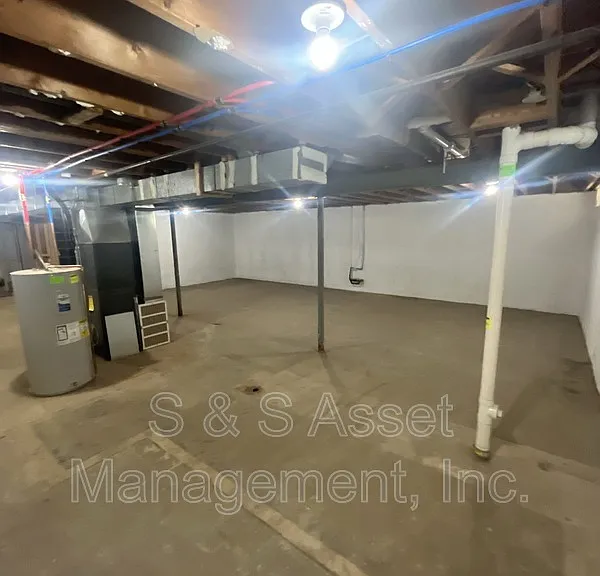 4106 Stillwell Ave — Photo 34