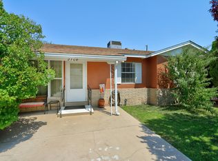2708 18th St NW, Albuquerque, NM 87104