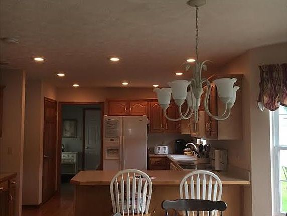 4th image of 3559 Virginia Ave