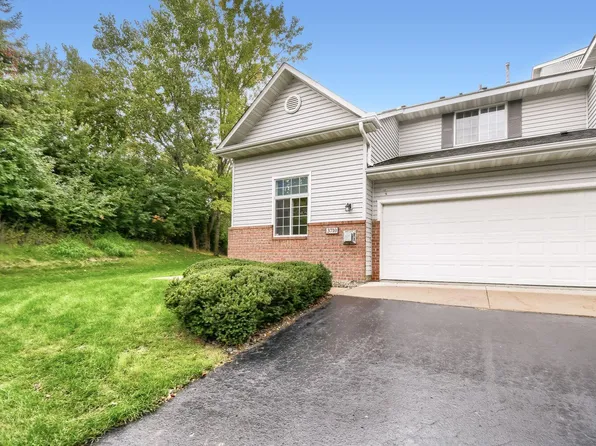 3710 Vermilion Ct S, Eagan, MN 55122