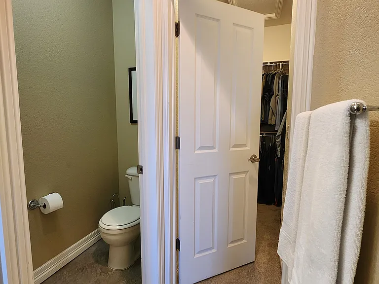 9138 Kornbrust Dr — Photo 5