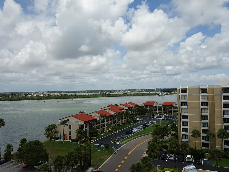 851 Bayway Blvd #905 — Photo 27
