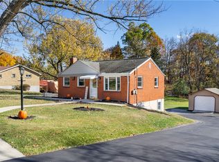 9274 Peebles Rd, Allison Park, PA 15101