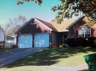 3805 Berry Ridge Cir, Lexington, KY 40514