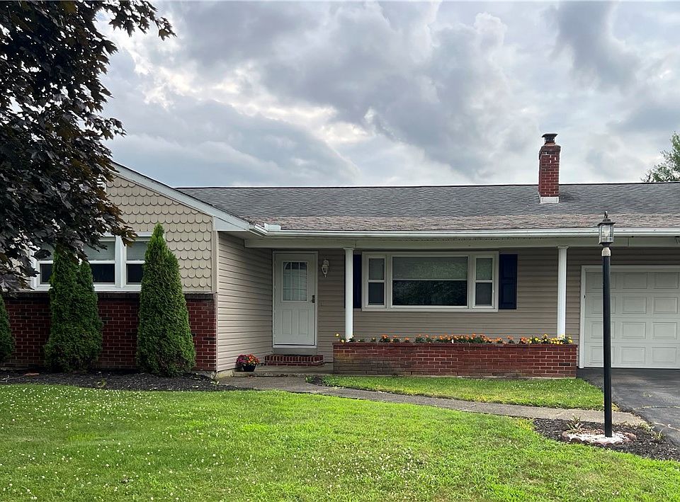 1st image of 406 Sharr Ave