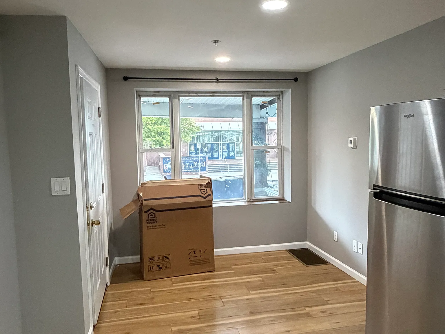 2 bed, 1.5 bath, 1100 sqft, $1,450 — Photo 4