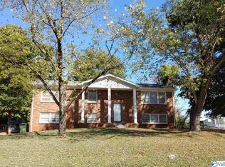 4700 Grantland Dr NW, Huntsville, AL 35810