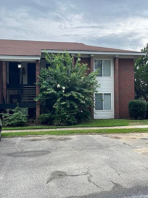 1st image of 251 Rast St