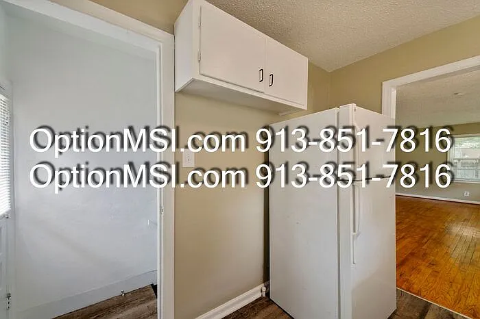 3114 S Vermont Ave — Photo 9