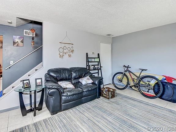 4th image of 803 Maralyn Ave #A & B