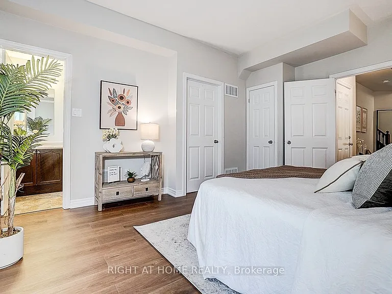 151 Silverwood Ave #15 — Photo 29