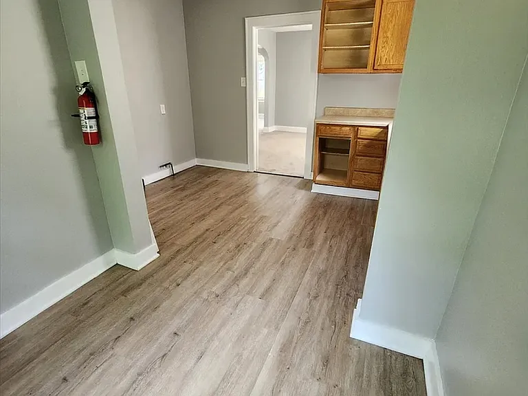 628 Glendora Ave — Photo 4