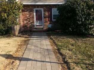 702 Cumberland Ave, Chambersburg, PA