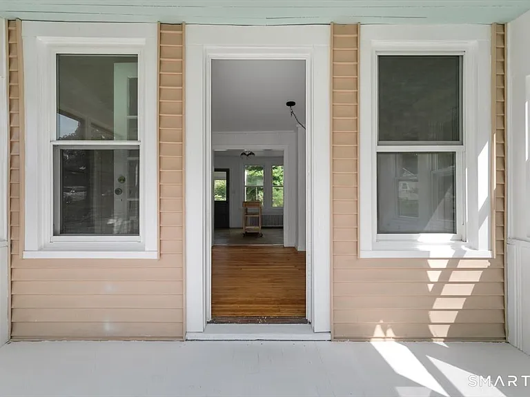 21 Green St — Photo 2