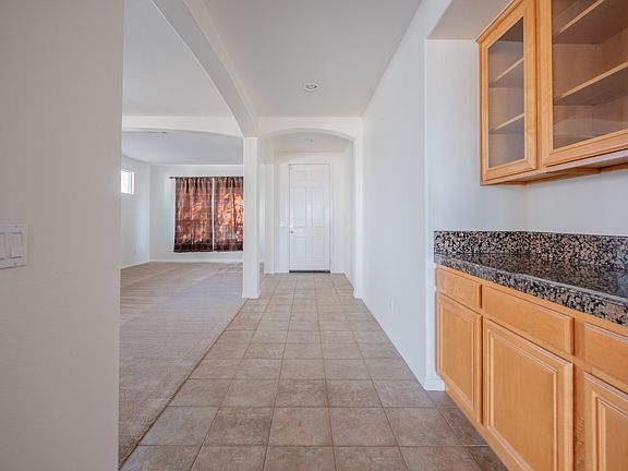 5th image of 4307 Club Vista Dr