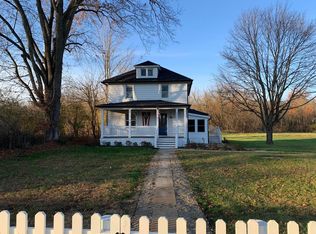 20617 Zion Rd, Gambier, OH 43022